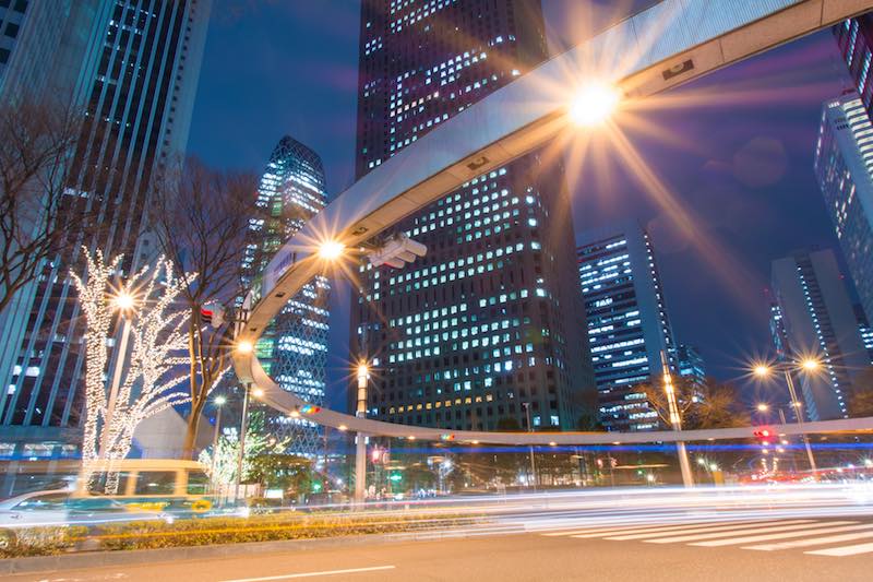 RING OF TRAFFIC LIGHTS IN SHINJUKU