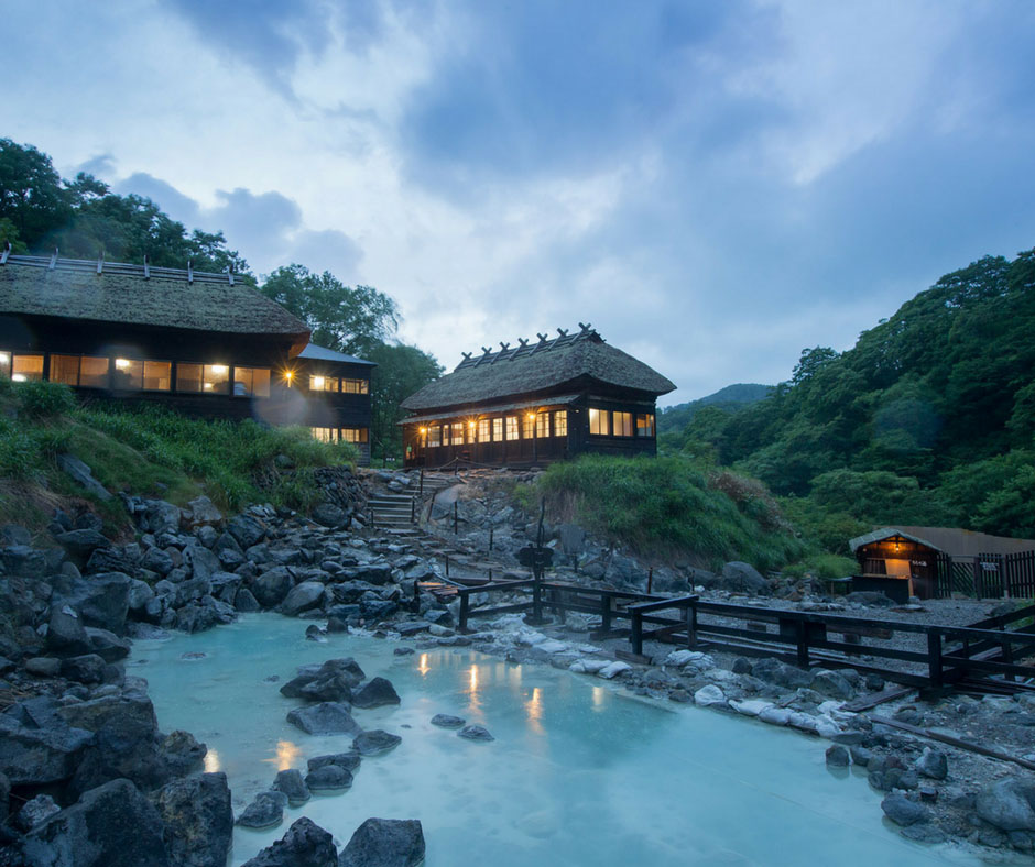 ออนเซนน้ำนมญี่ปุ่น - Kuroyu onsen