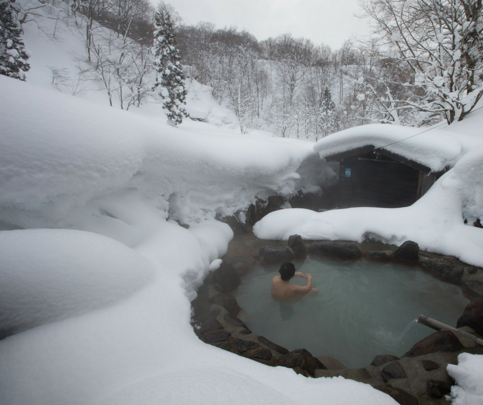 ออนเซนน้ำนมญี่ปุ่น - Magoroku onsen